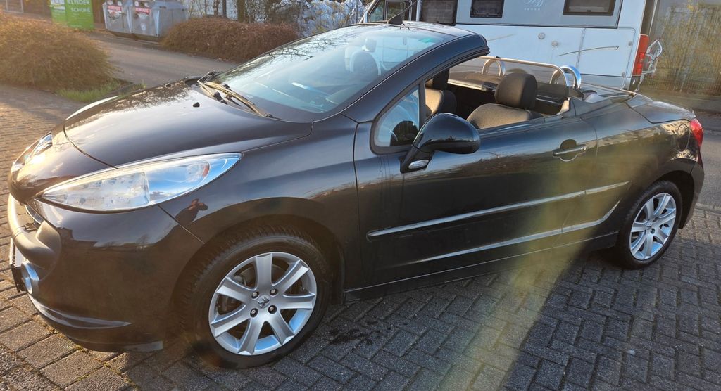 Peugeot 207 108.000 km 4.500 &euro; Siegburg 53721