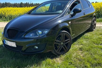 Seat Leon 215.000 km 2.800 &euro; Köln 50769