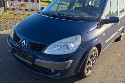 Renault Scenic 170.000 km 1.780 € Köln 51105
