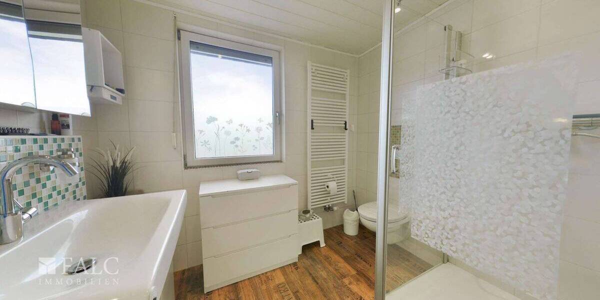 Doppelhaushälfte Bonn Buschdorf - 5 Zimmer, 174 m&sup2;, 535.000&euro; | Angebot:26189461