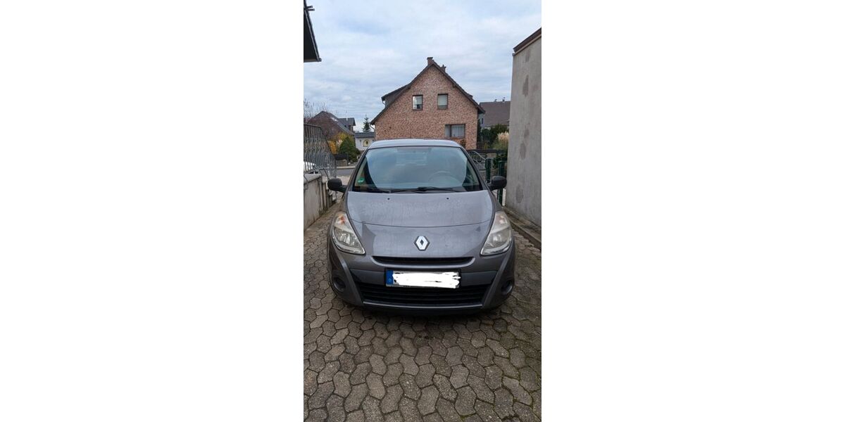 Renault Clio 162.146 km 1.900 &euro; Rheinbach 53359