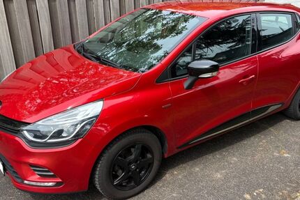 Renault Clio 102.000 km 7.800 &euro; Bornheim 53332