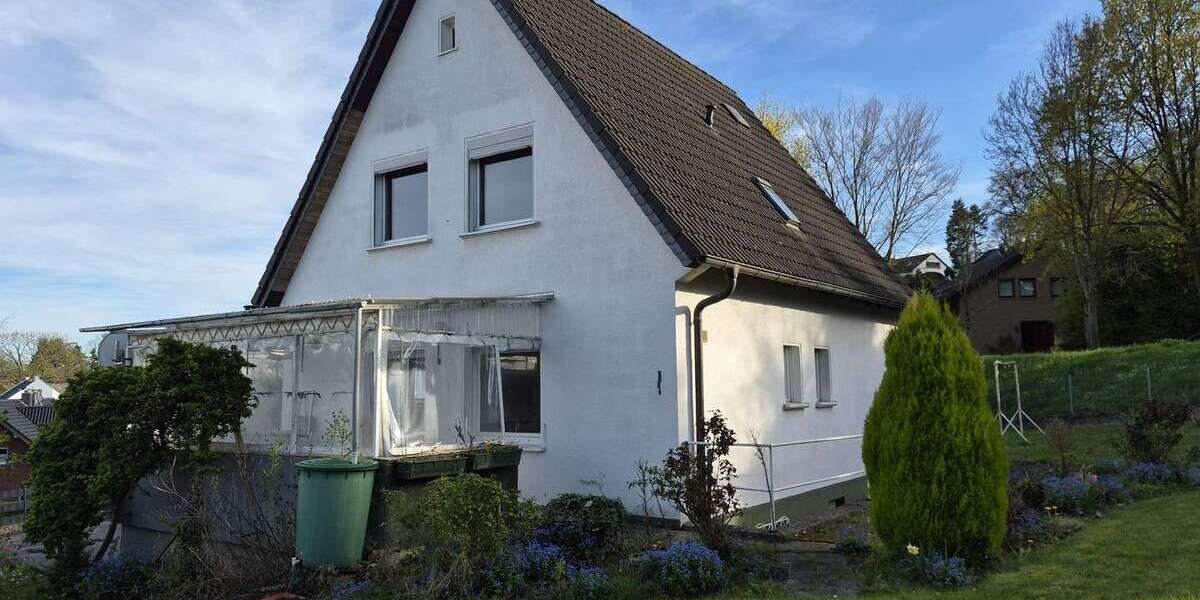 Einfamilienhaus Bornheim - 4 Zimmer, 110 m&sup2;, 199.000&euro; | Angebot:26124800