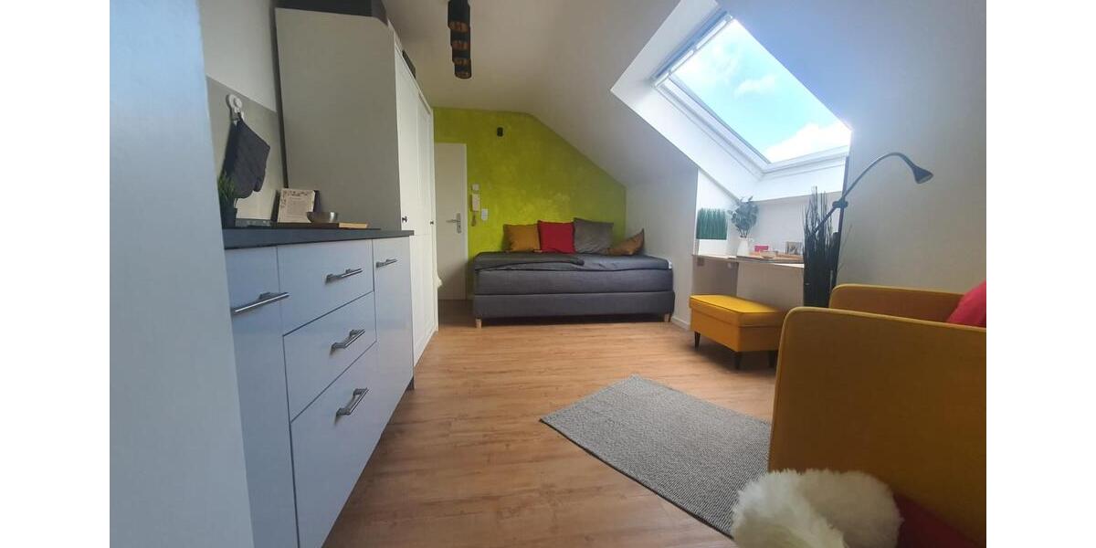 Dachgeschoßwohnung Frechen - 2 Zimmer, 39 m&sup2;, 160.000&euro; | Angebot:25872404