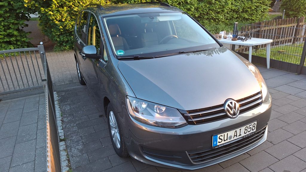 VW Sharan 198.000 km 8.800 &euro; Siegburg 53721