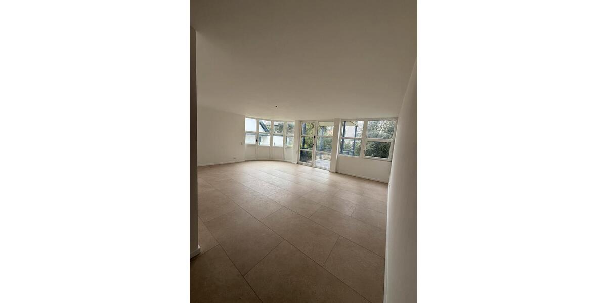 Erdgeschoßwohnung Sankt Augustin - 2 Zimmer, 80 m&sup2;, 1.290&euro; | Angebot:24837998