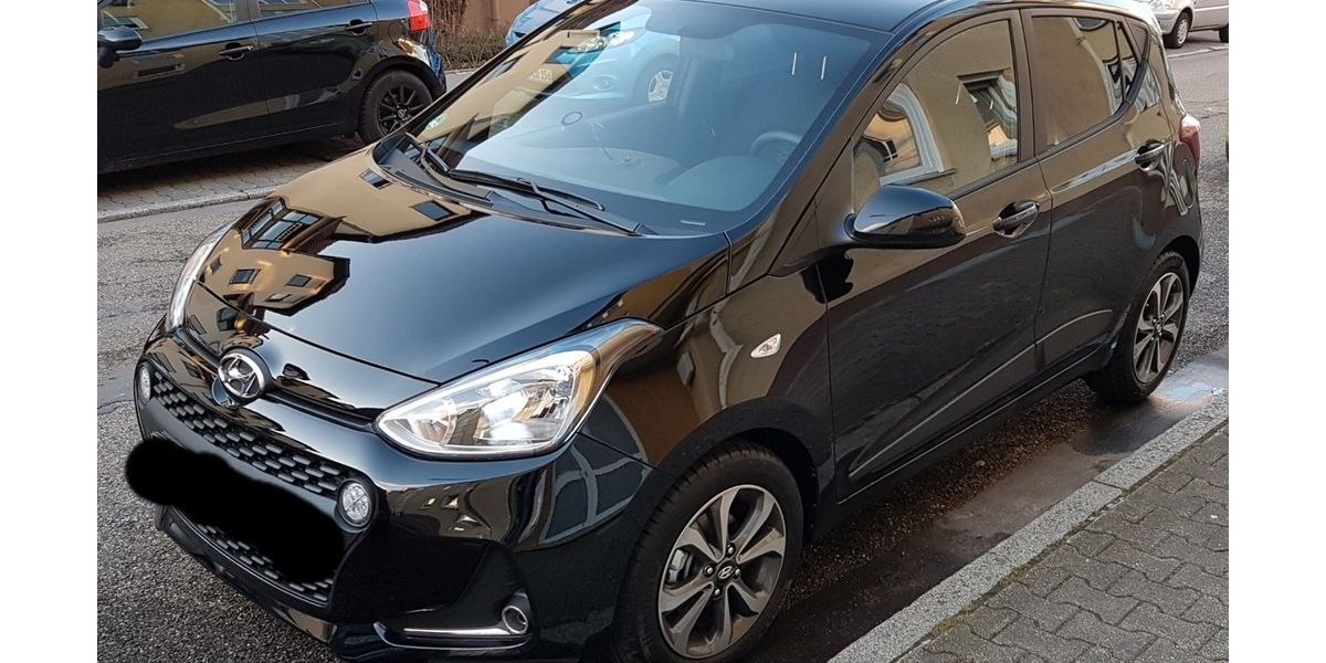Hyundai i10 66.000 km 10.200 &euro; Köln 50858