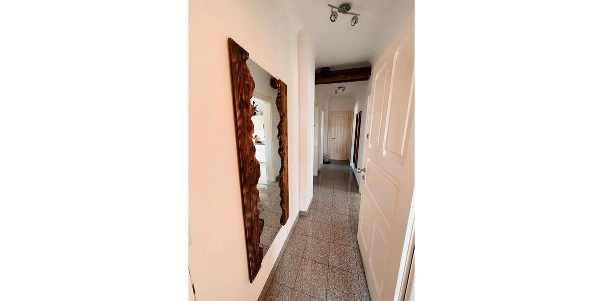 Dachgeschoßwohnung Bergisch Gladbach Alt-Frankenforst - 2 Zimmer, 80 m&sup2;, 390.000&euro; | Angebot:26740941