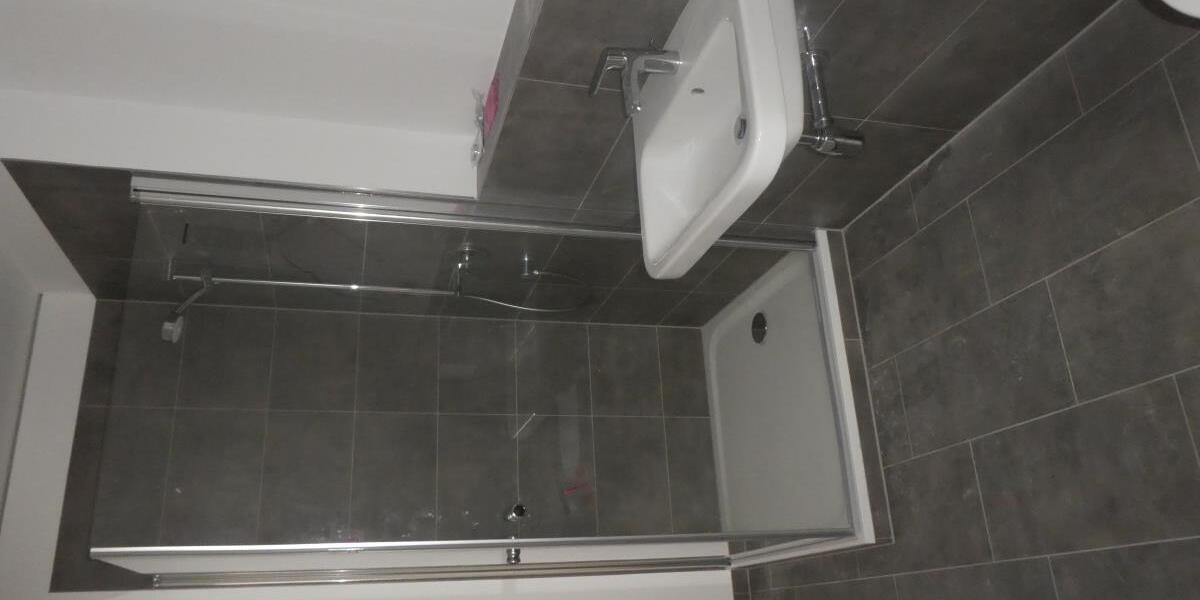 Neue helle Dachgeschoßwohnung mit moderner Heiztechnik im Energiesparhaus Bonn-Endenich - Dachgeschoßwohnung Bonn Dransdorf | Angebot:24049039