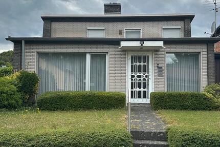 Top Lage Splitlevel Haus mit schönem Garten