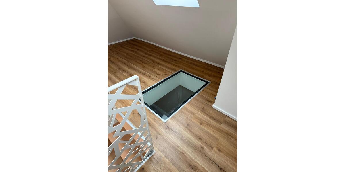 Dachgeschoßwohnung Köln Innenstadt - 2 Zimmer, 112 m&sup2;, 2.400&euro; | Angebot:24564873