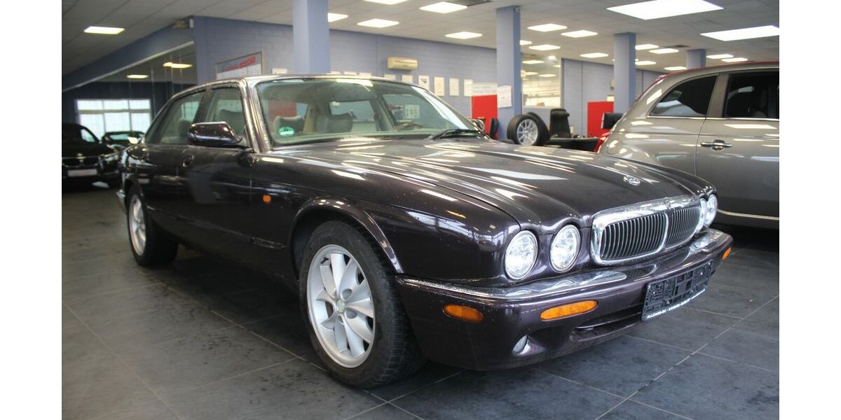 Jaguar XJ 142.800 km 11.980 &euro; Euskirchen 53881