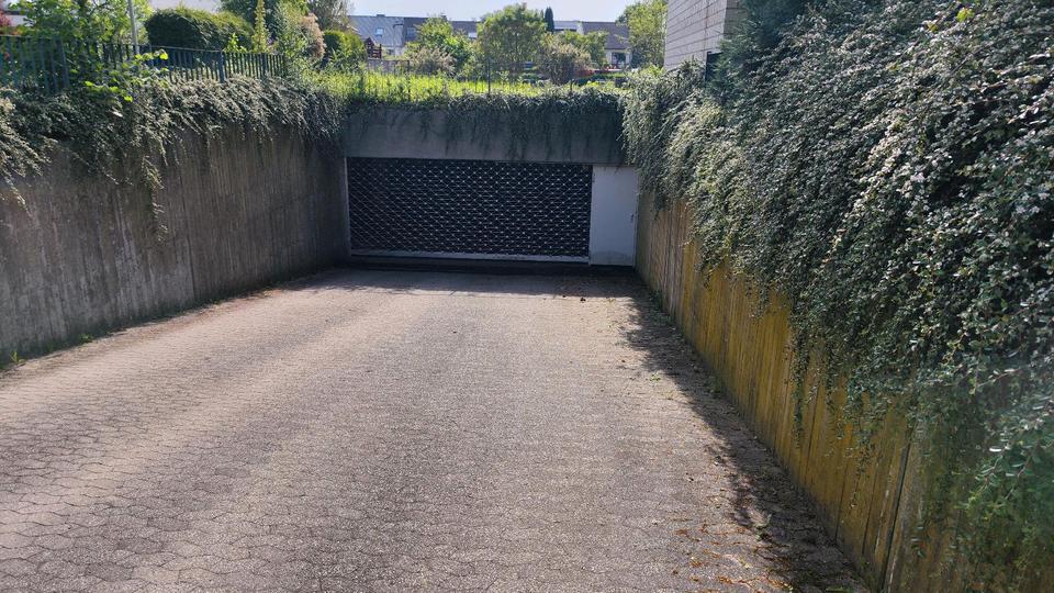 Garagen / Stellplätze Bonn Hardtberg - 70&euro; | Angebot:26391997
