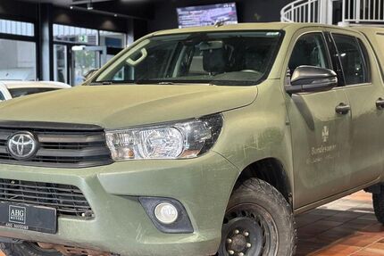Toyota Hilux 76.500 km 37.950 &euro; Bonn 53177