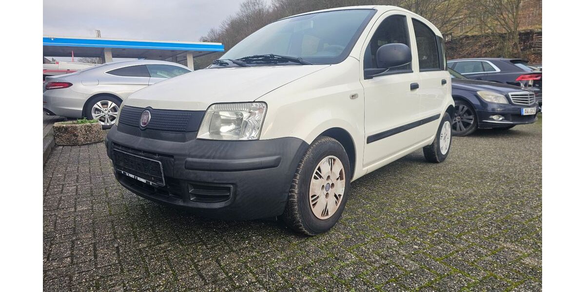 Fiat Panda 115.196 km 2.850 &euro; Unkel 53572