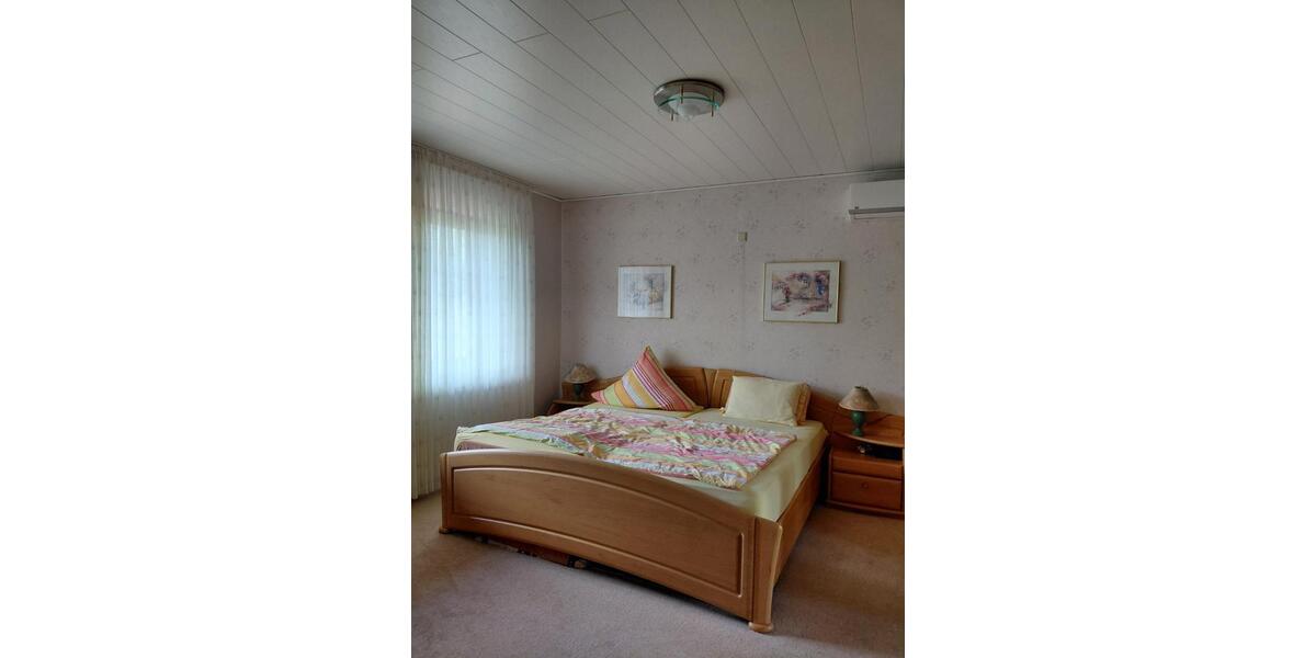 Einfamilienhaus Lohmar - 8 Zimmer, 218 m&sup2;, 549.000&euro; | Angebot:24855510