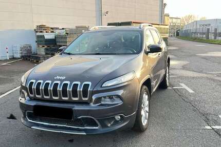 Jeep Cherokee 199.000 km 9.500 &euro; Köln 51105