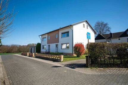 Haus Bonn / Niederholtorf Niederholtorf - 7 Zimmer, 169 m&sup2;, 498.000&euro; | Angebot:26105598