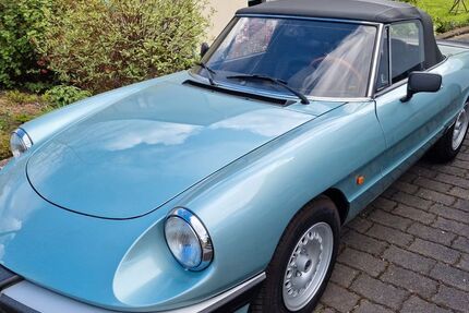 Alfa Romeo Spider 26.565 km 25.999 &euro; Sinzig 53489