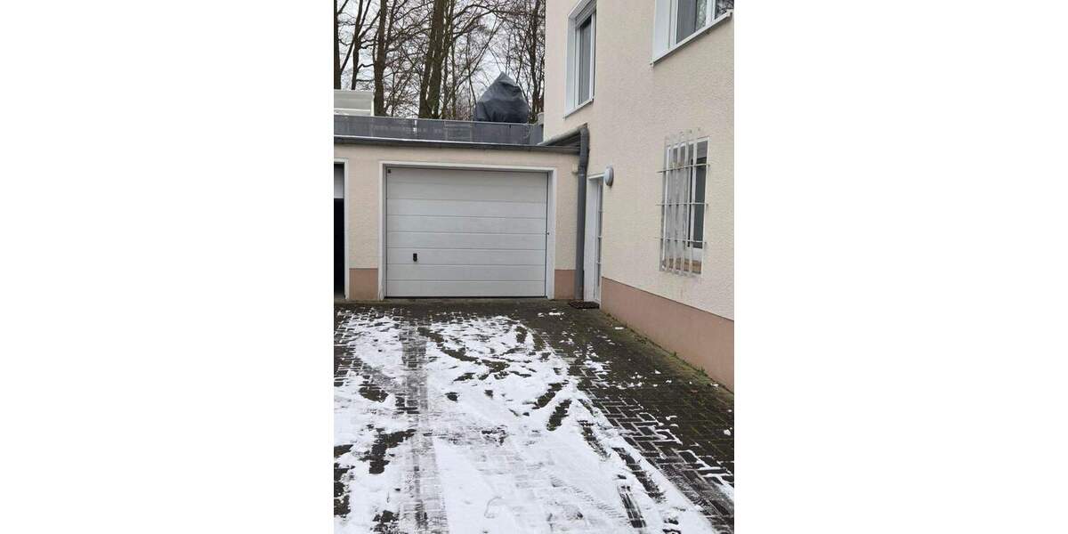 Etagenwohnung Sankt Augustin Hangelar - 3 Zimmer, 90 m&sup2;, 900&euro; | Angebot:24434990