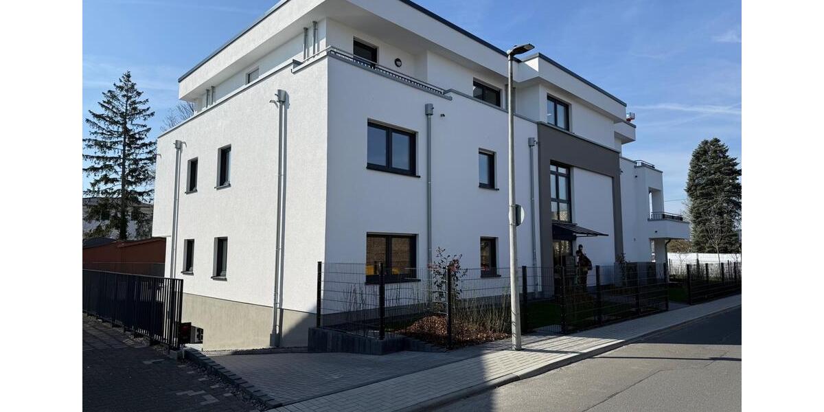 Erdgeschoßwohnung Sankt Augustin - 2 Zimmer, 62 m&sup2;, 930&euro; | Angebot:25903372