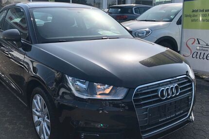 Audi A1 97.886 km 10.950 € Köln 50767