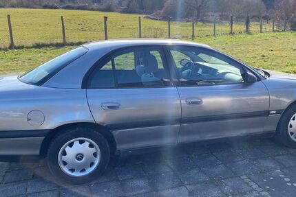 Opel Omega 246.000 km 1.600 € Frechen 50226