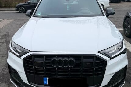 Audi Q7 63.660 km 69.000 &euro; Troisdorf 53842
