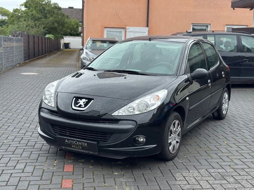 Peugeot 206 150.000 km 4.490 € Bad Breisig 53498