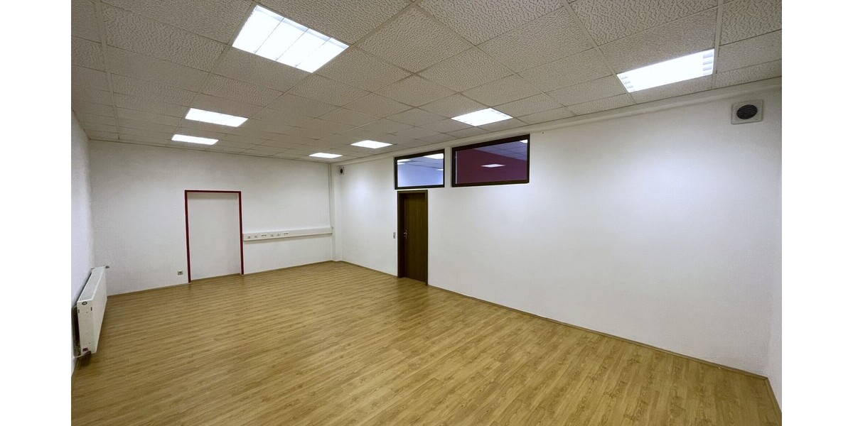 Helle Gewerbeeinheit mit eigenem Eingang und großzügigen Räumen - Gewerbeobjekt Königswinter | Angebot:26931888