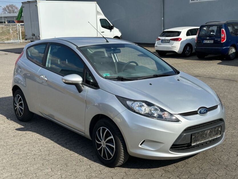 Ford Fiesta 234.000 km 1.750 € Bornheim 53332