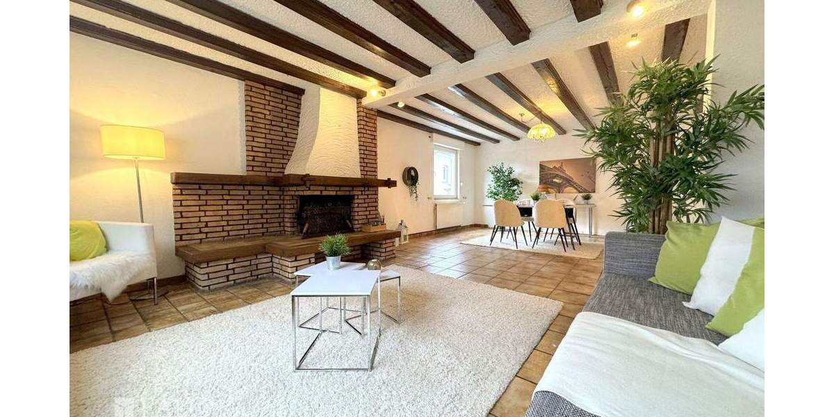 Etagenwohnung Siegburg - 4 Zimmer, 100 m&sup2;, 309.000&euro; | Angebot:23963180