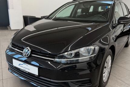 VW Golf 115.031 km 9.390 &euro; Bonn 53175