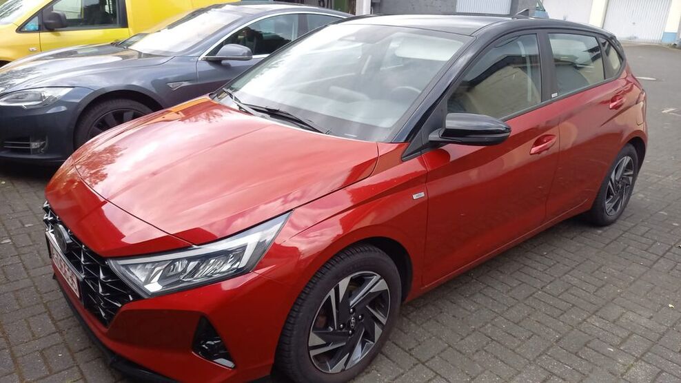 Hyundai i20 139.712 km 11.300 € Köln 51147