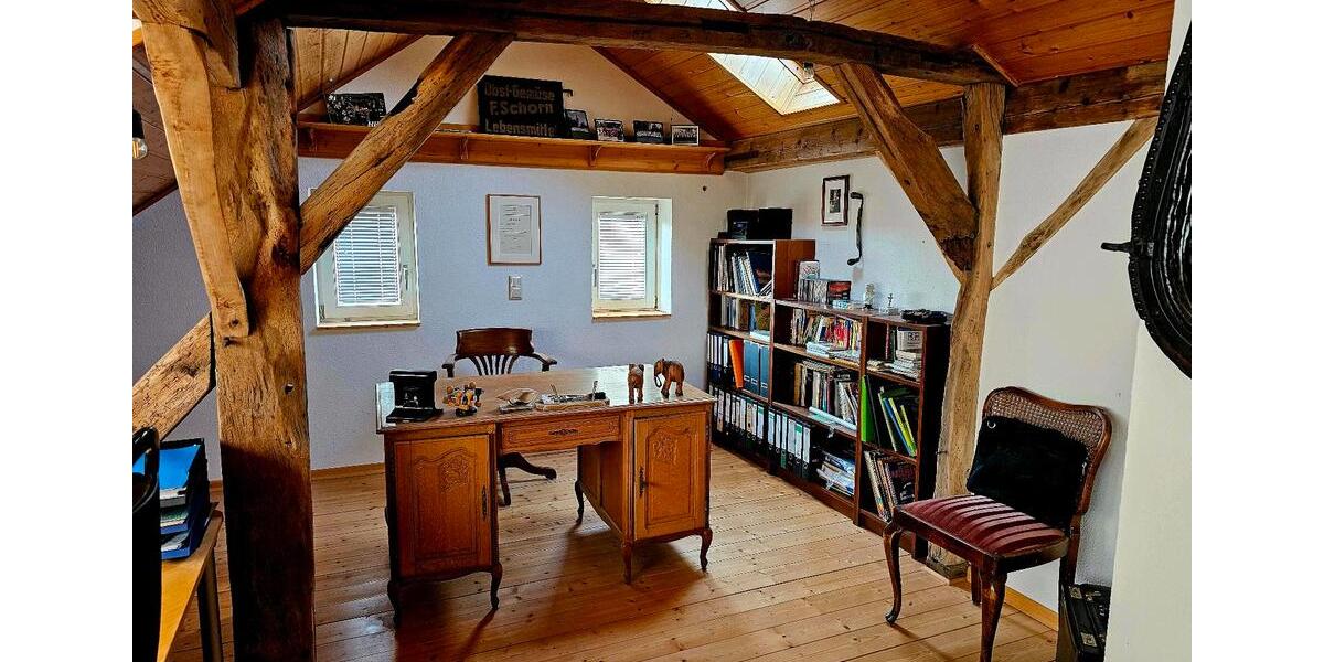 Einfamilienhaus Bonn Lannesdorf - 6.5 Zimmer, 140 m&sup2;, 490.000&euro; | Angebot:24840825