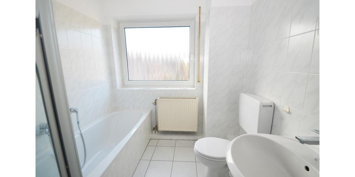 Etagenwohnung Brühl - 3 Zimmer, 92 m&sup2;, 1.280&euro; | Angebot:24712173
