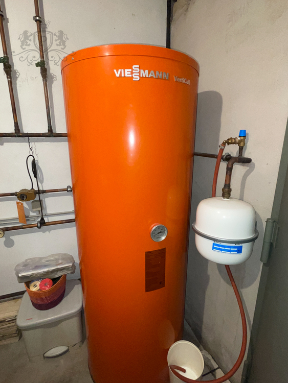 ++ RESERVIERT ZWEIFAMILIENHAUS Einliegerwohnung Terrasse Loggia Doppelgarage Gäste-WC ++ 8 zimmer