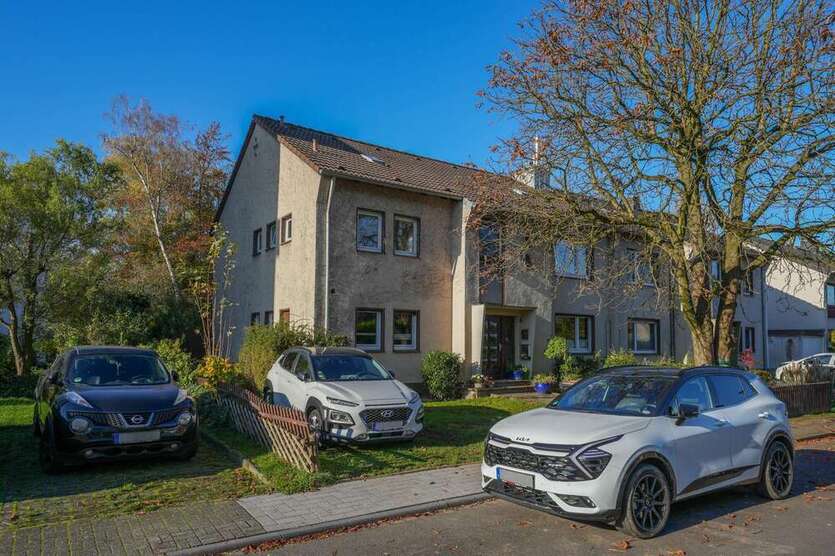 Wohnung zum Kaufen in Köln 299.000 € 91 m²