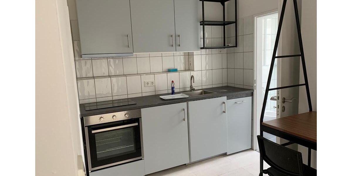 Etagenwohnung Köln Ehrenfeld - 17 Zimmer, 28 m&sup2;, 790&euro; | Angebot:26439659