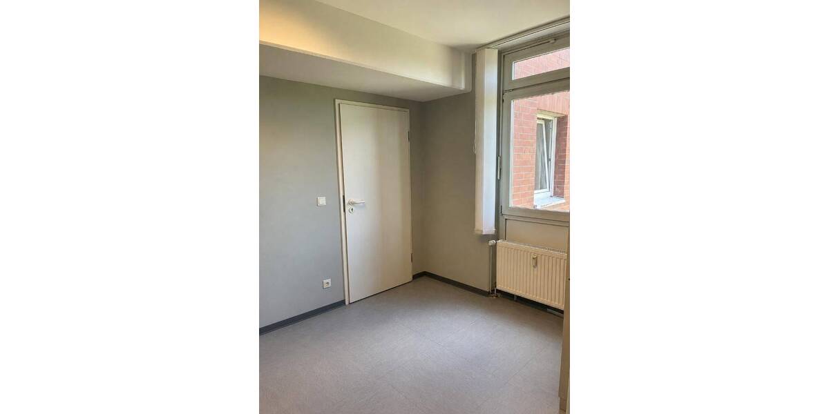 Gewerbeobjekt Wesseling Wesseling-Mitte - 1 Zimmer, 1.450&euro; | Angebot:26930063