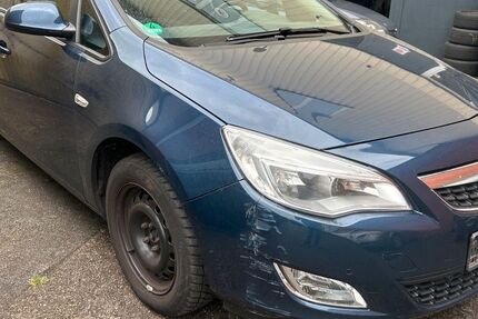 Opel Astra 281.000 km 1.299 &euro; Köln 51069