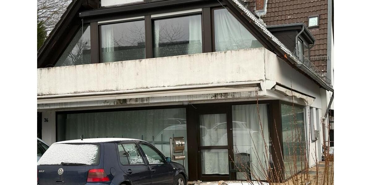 Einfamilienhaus Bonn - 12 Zimmer, 320 m&sup2;, 550.000&euro; | Angebot:24819130