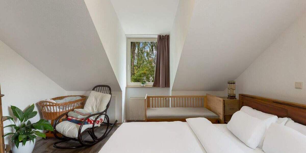 Etagenwohnung Bonn Oberkassel - 3 Zimmer, 74 m&sup2;, 265.000&euro; | Angebot:24725646