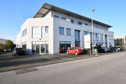 Büro in Erftstadt-Lechenich 950 € 104 m²