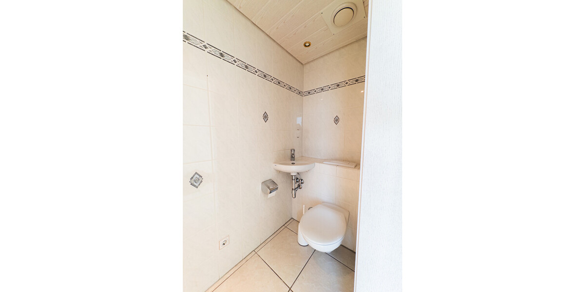 Wohnung mit Panoramablick auf den Rhein - Erdgeschoßwohnung Königswinter Altstadt - City | Angebot:24427721