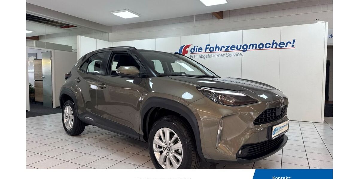Toyota Yaris 28.000 km 23.388 &euro; Rheinbach 53359