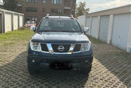 Nissan Navara 300.000 km 8.750 € Wesseling 50389