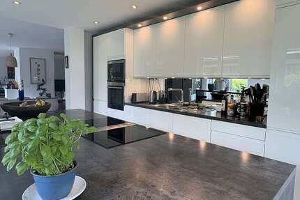 Wohnung Bonn Bad Godesberg - 5 Zimmer, 269 m&sup2;, 3.900&euro; | Angebot:27166848