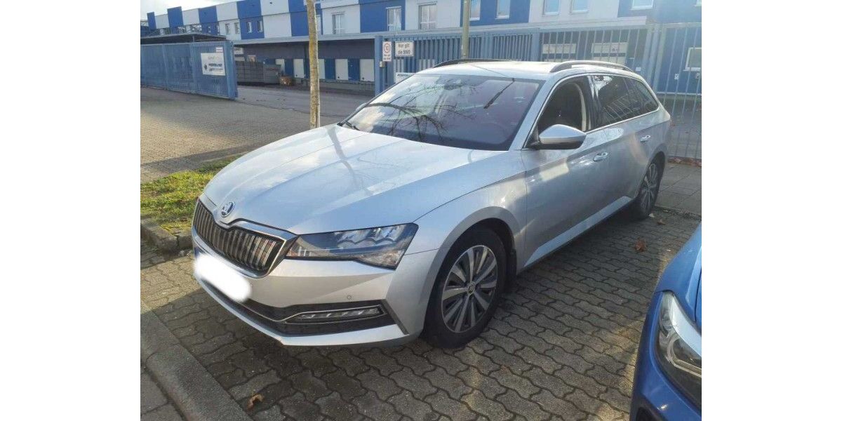 Skoda Superb 81.475 km 19.900 &euro; Hennef 53773