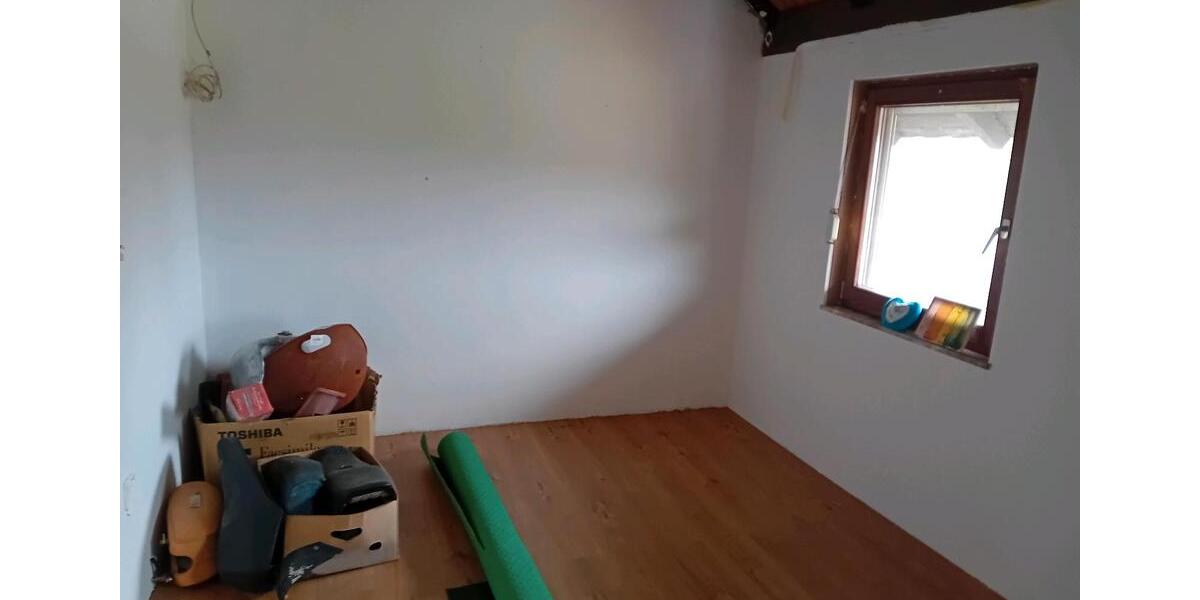 Einfamilienhaus Hennef (Sieg) - 7 Zimmer, 130 m&sup2;, 155.000&euro; | Angebot:24733420